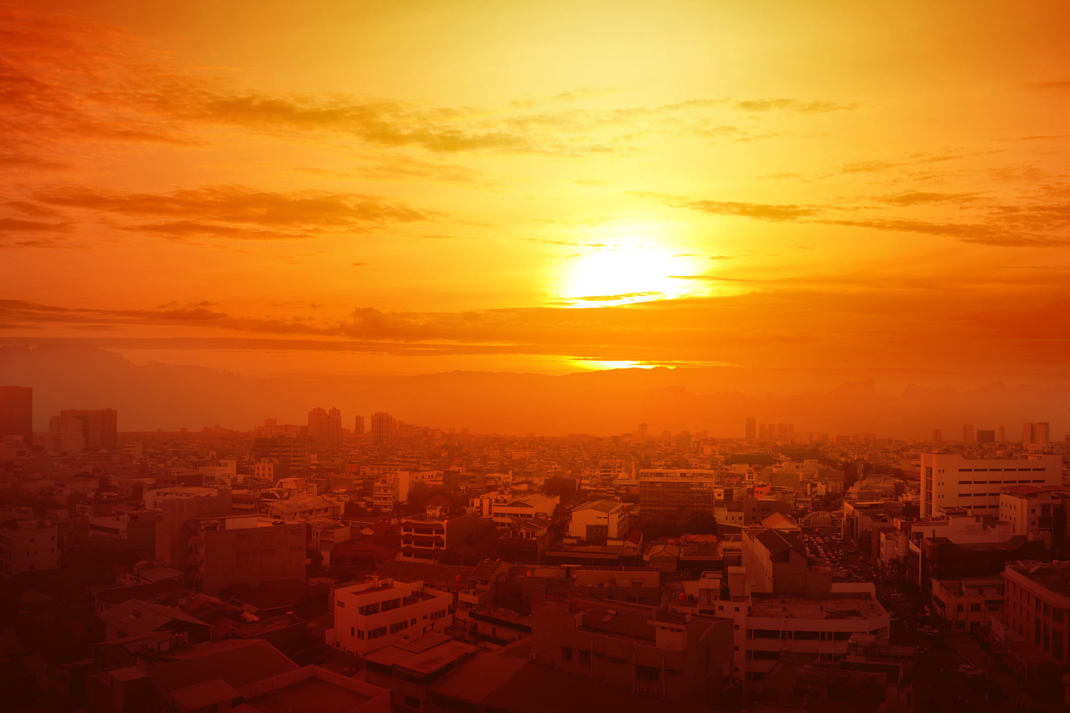 Working in a heatwave: Keeping your employees safe